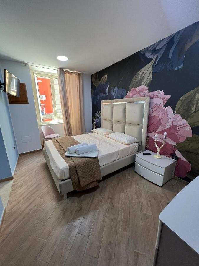 나폴리 In Piazzetta B&B 외부 사진
