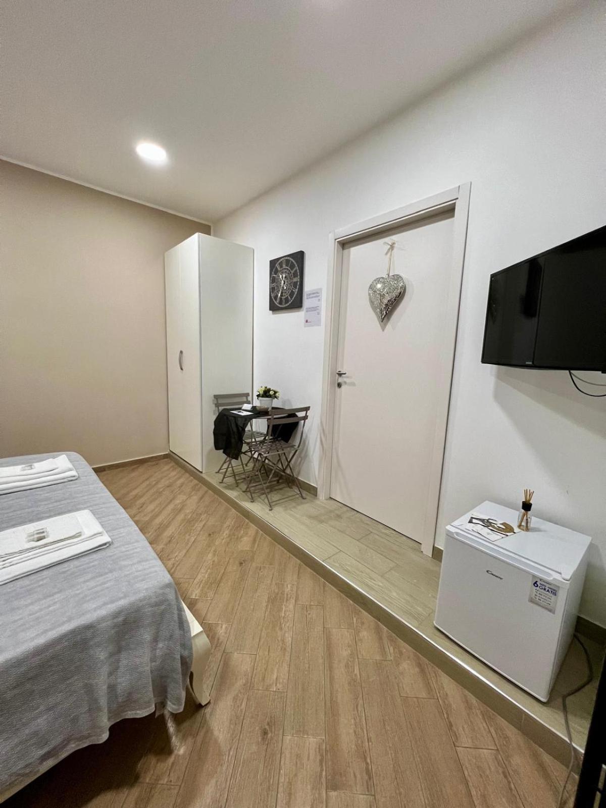 나폴리 In Piazzetta B&B 외부 사진